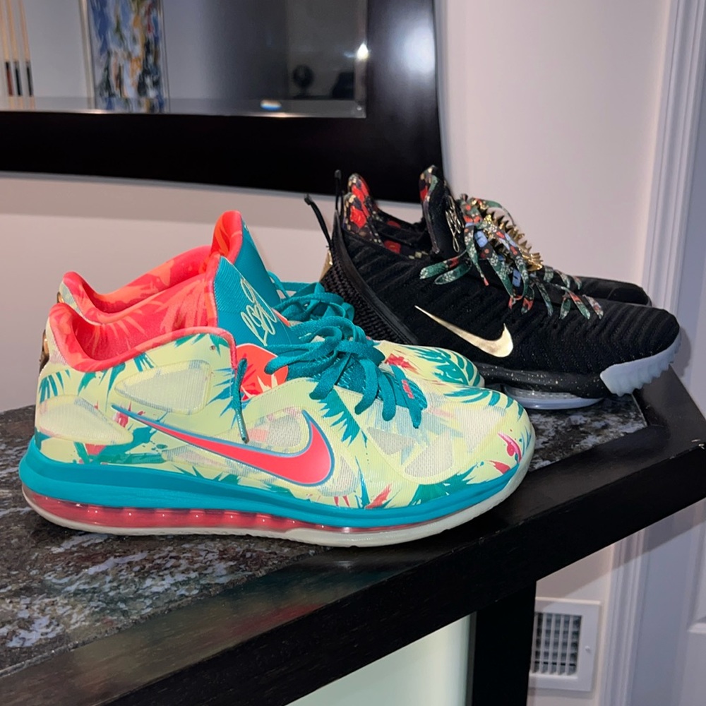 Size 13 lebron 9 and size 13 Lebron watch the throne xmas day shoes.